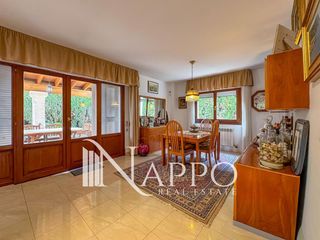 Chalet en El Secar de la Real. Elegante chalet independiente en secar de la real