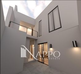 Casa adossada  Bartomeu cabrer. Propiedad de dos pisos independientes con garaje con vistas al e