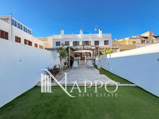 Casa adossada a Es Vivero. Exclusivo chalet adosado con jardín y solárium en el vivero