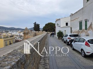Edificio  Santa creu. Espectacular oportunidad de inversión en dalt vila, ibiza.