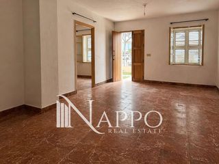 Appartamento  España. Piso de 3 habitaciones con gran potencial en el centro de ibiza.