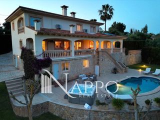 Xalet  Barrio son oliver. Exclusiva villa mediterránea en palma de mallorca