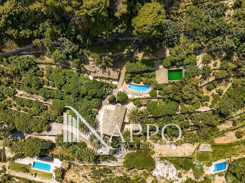 Foto 4ab7bd44-ff5a-4e29-a9e2-99601b620ce7. Xalet amb aparcament piscina a Sóller