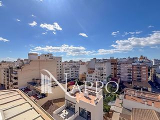 Penthouse  Jaume ferran. Luminoso ático reformado con terraza en plaza de toros