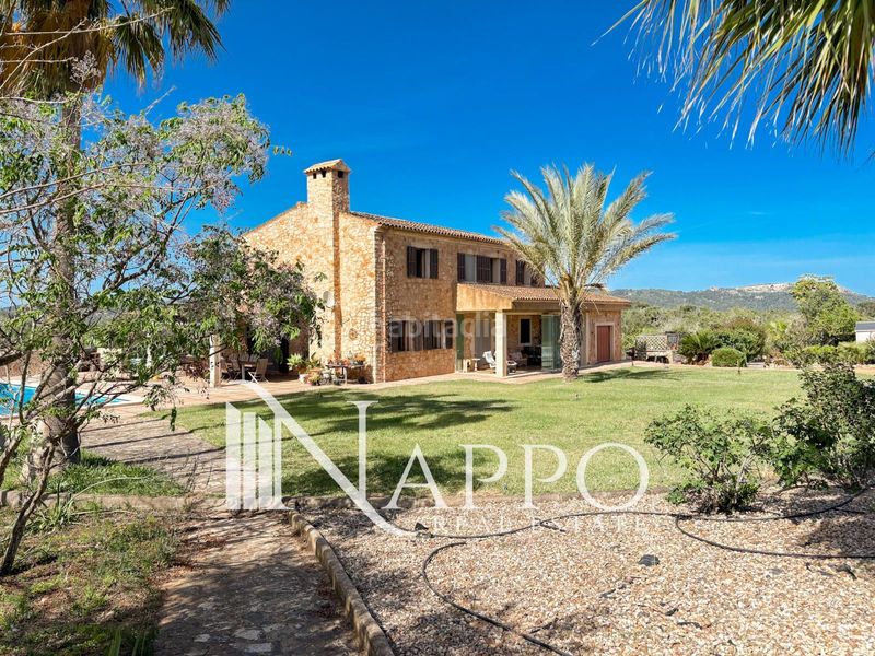 Foto b0ba767a-bd2a-4898-9c88-30bc52f5e08a. Chalet encantadora finca con casa de invitados y vistas panorámicas en Felanitx