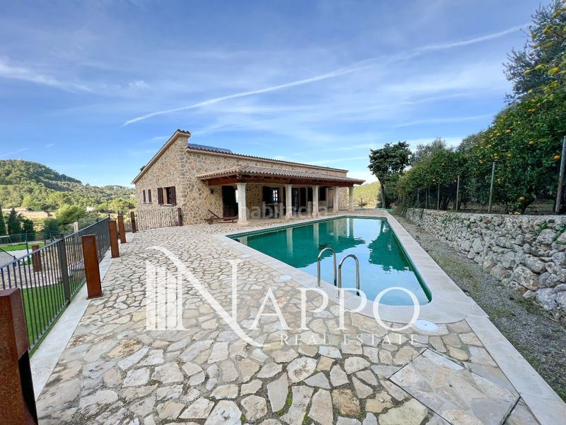 Foto 3722b938-6cdb-41b0-941e-38c427b4ad32. Casa amb aparcament piscina a Estellencs