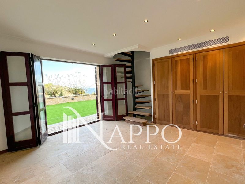 Foto f4c42022-d286-420f-b32e-9f486d290e9f. Casa amb aparcament piscina a Estellencs