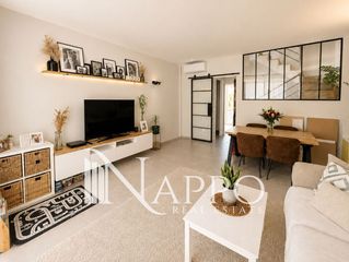 Reihenhaus  Calle cabrera. Elegante vivienda unifamiliar adosada con solárium en pont de in
