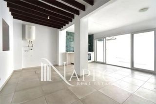 Haus  Cima. Luminosa planta baja reformada cerca de santa catalina