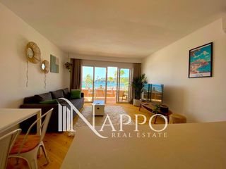 Rent Flat  Magalluf. Exclusivo apartamento en primera línea de mar con piscina en mag