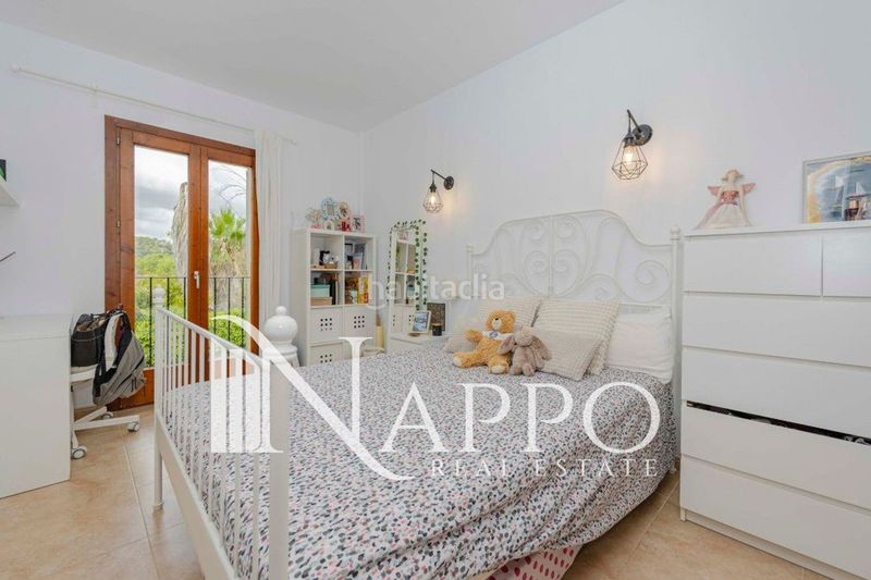 Foto ae72c5e7-1713-46b0-aed3-e478060302aa. Casa adossada amb aparcament piscina a Selva