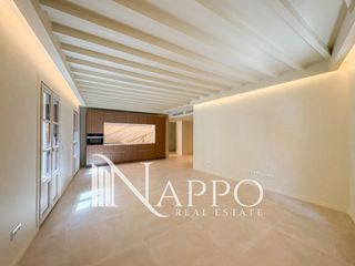 Pis  Can gotleu. Apartamento reformado con acabados premium en el casco antiguo d