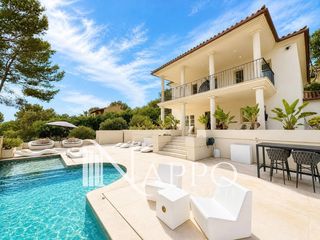 Xalet  De la mar. Exclusiva villa con piscina en costa de la calma
