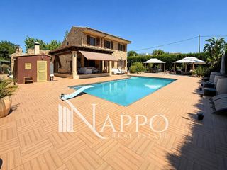 Chalet  Palmanyola. Elegante chalet familiar con piscina en palmanyola