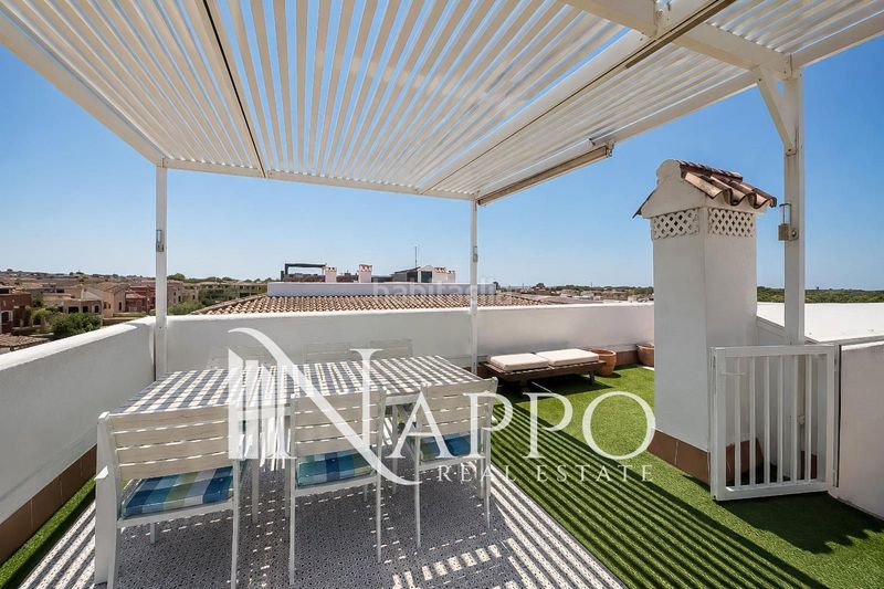 Foto fb8a69a9-9c5f-4555-810e-ab200e3df27c. Àtic amb calefacció aparcament piscina a Son Ramonell-Es Figueral Marratxí