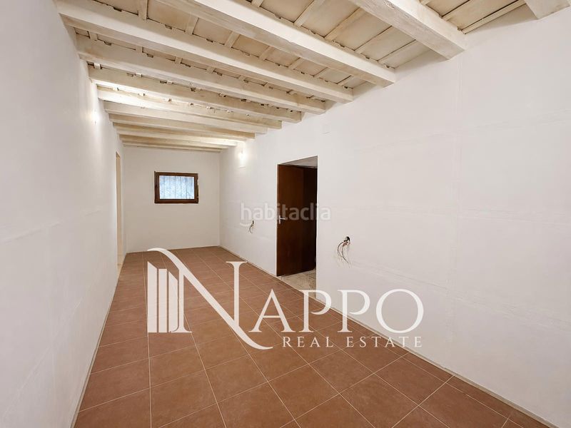 Foto 9b98c19a-44ea-40a6-8865-86cb5a9ee526. Casa amb calefacció aparcament a Labajos