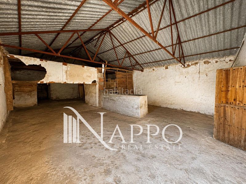 Foto c6f1e782-bf6d-45e5-adcd-04727b3d6f4b. Casa amb calefacció aparcament a Labajos