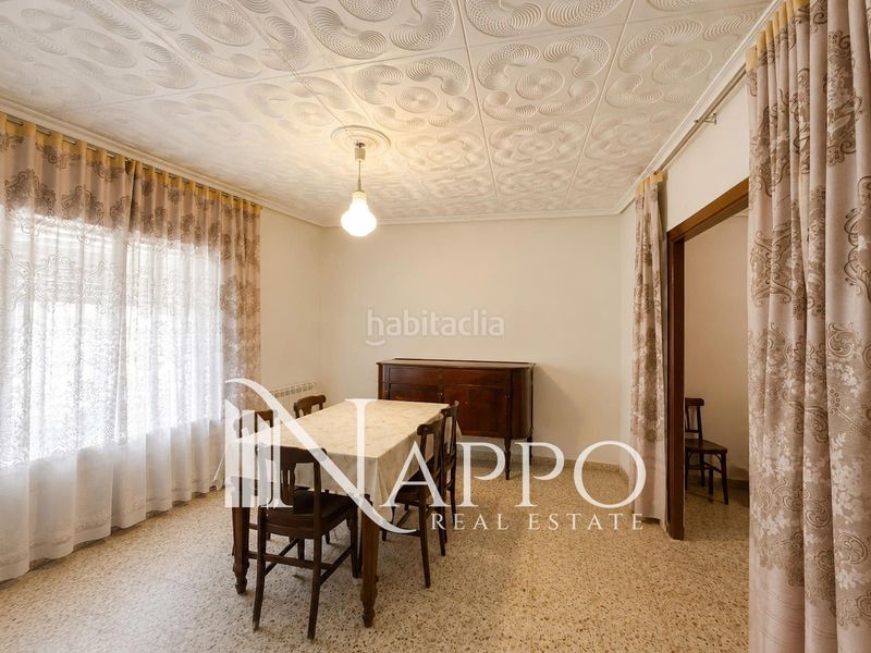 Foto f6765f88-dbb0-48f5-bfab-4d019e134de9. Casa amb calefacció aparcament a Labajos