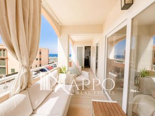 Appartamento  Calle gran via, 14. Impresionante piso reformado con vistas al mar en el toro