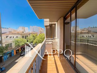 Pis  Antonio marques. Enorme piso con terraza en antoni marqués