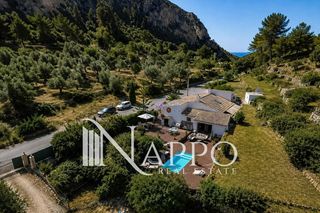 Casa  Diseminados. Exclusiva finca con negocio consolidado en coll de sóller