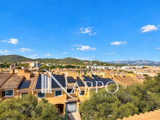 Casa adossada  Del rector bartomeu martorell. Exclusivo chalet independiente con amplia terraza solarium en so