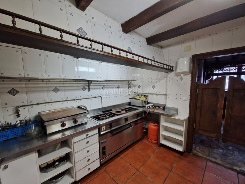 Foto 6a7c1aeb-dad3-420e-a3ee-98141b618ce8. Locale commerciale in Centro - Mendibil - Santiago Irun