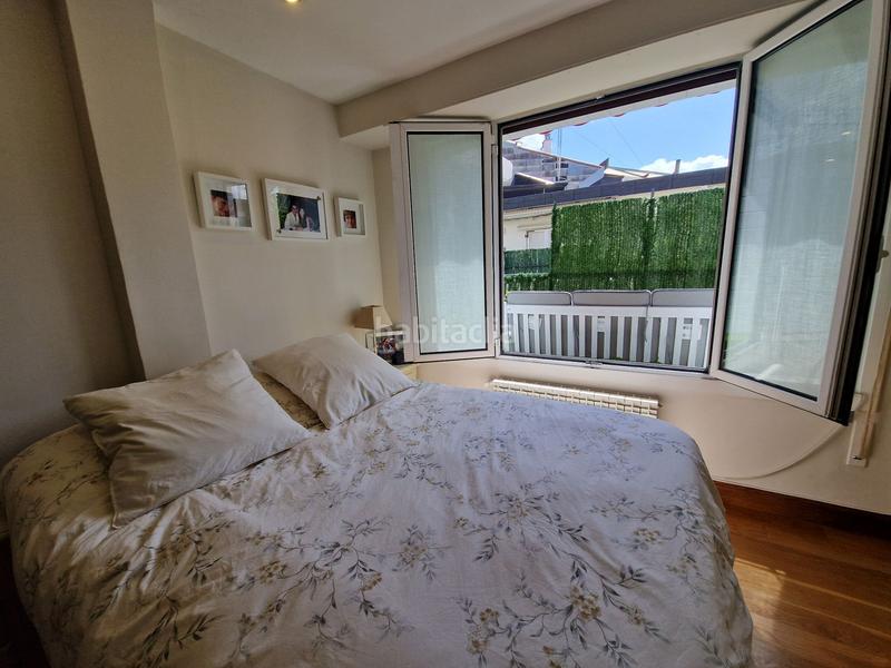 Foto c5e8e126-1327-497d-972c-f4a9cdbf71c4. Piso se vende piso en calle zabeleta, Gros en Gros Donostia - San Sebastián