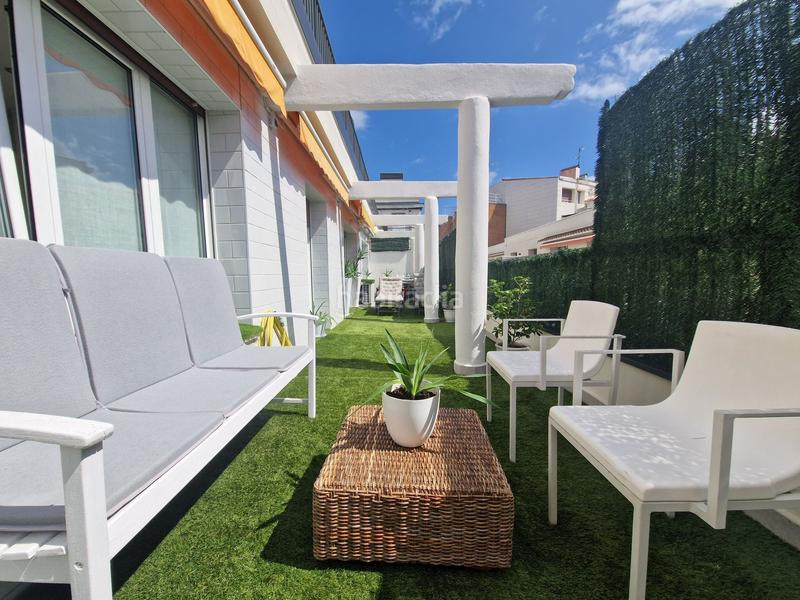 Foto f09d8f16-db96-44f9-a272-6f8d805d1773. Piso se vende piso en calle zabeleta, Gros en Gros Donostia - San Sebastián