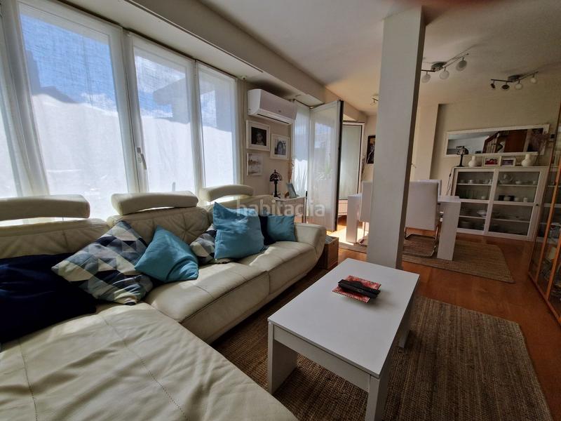 Foto f178cb3d-2165-469f-ae71-5aa5b51ebf3a. Piso se vende piso en calle zabeleta, Gros en Gros Donostia - San Sebastián