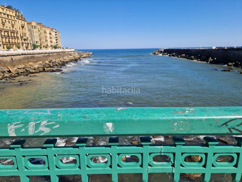 Foto e704ffad-efb9-4cf5-9755-a4f08db43405. Alquiler piso se alquila piso en reina regente, centro en Donostia - San Sebastián