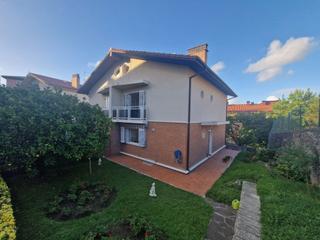 Maison  Karobieta. Chalet pareado en venta en karobieta auzoa