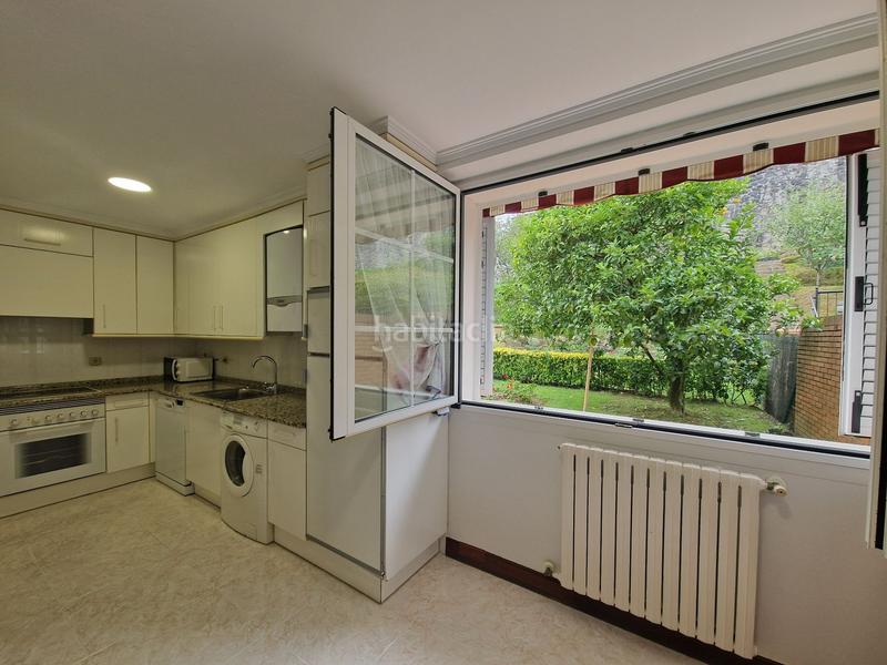 Foto 1c71ceeb-0c83-405e-a85c-33d82d146314. Casa chalet pareado en venta en karobieta auzoa en Hernani