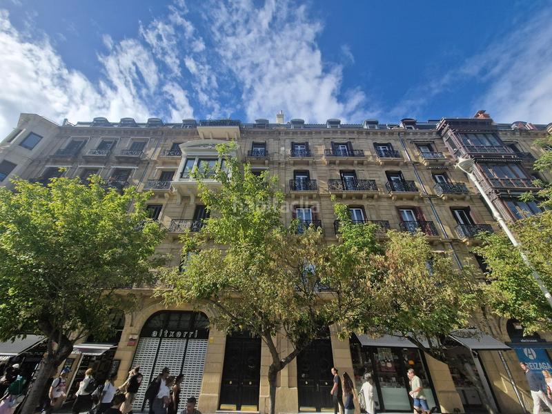 Foto 82b7f01d-f0ce-4c00-935d-ce3fc63c7a67. Piso  en venta en reina regente, centro en Parte Vieja Donostia - San Sebastián
