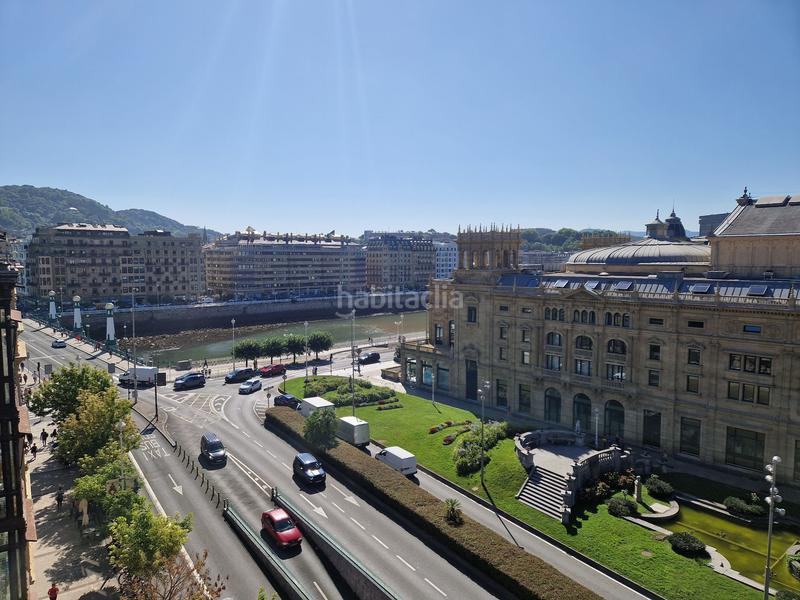 Foto e2381afe-8a4e-41cf-88d1-0044611b5242. Piso  en venta en reina regente, centro en Parte Vieja Donostia - San Sebastián