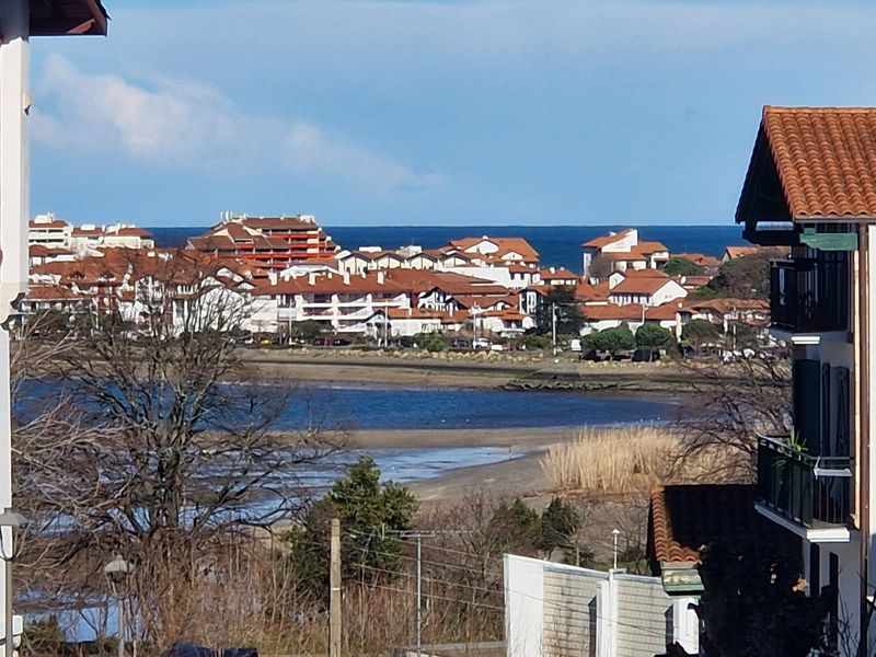 Foto bd14a8a6-3a43-4705-a9c6-2a19a101e929. Pis amb calefacció a Hendaye