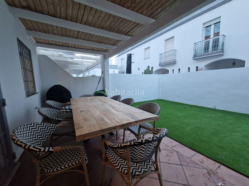 Foto 72cb4f6f-fddb-4be6-843c-fd407a5c3959. Casa amb piscina a Nueva Atalaya Estepona