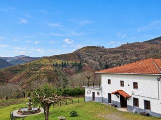 Mas  Barrio azpilgoeta. Se vende casa en mendaro