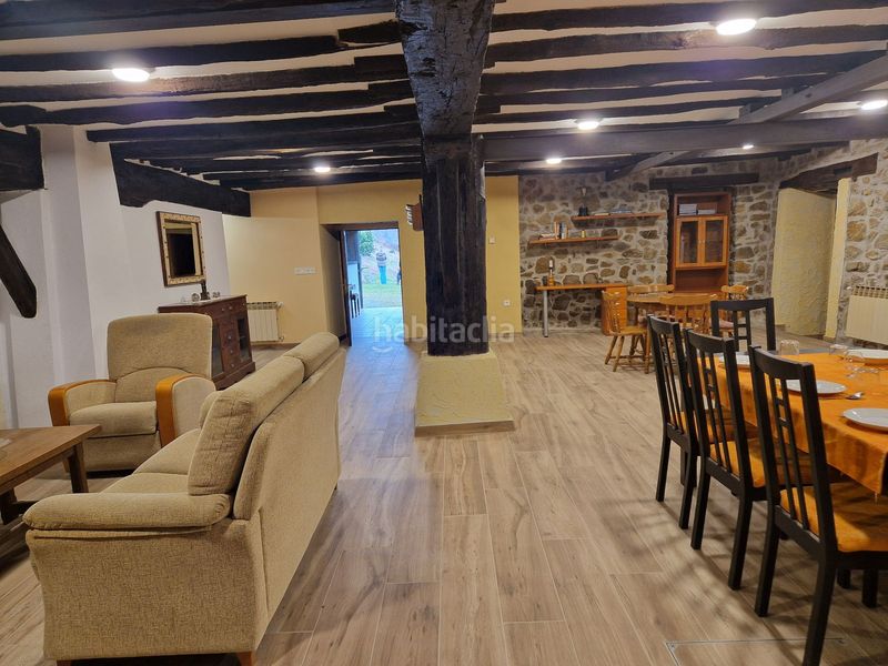 Foto bf5ab12d-e9bb-4e84-b878-b4a483027bf3. Masia amb calefacció aparcament a Mendaro