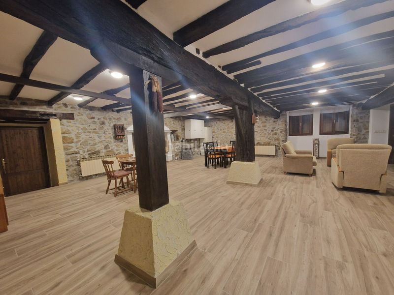 Foto c229d254-b4ba-48e9-a803-f1cb2d98873b. Masia amb calefacció aparcament a Mendaro