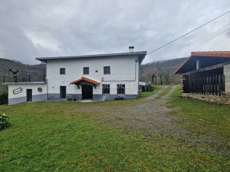 Foto cc0553a8-199f-4b8b-8737-fce277fcb632. Masia amb calefacció aparcament a Mendaro