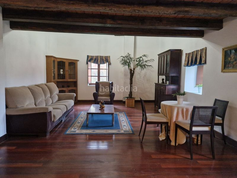 Foto e0196225-da3a-4366-9195-2e827491ff8d. Masia amb calefacció aparcament a Mendaro