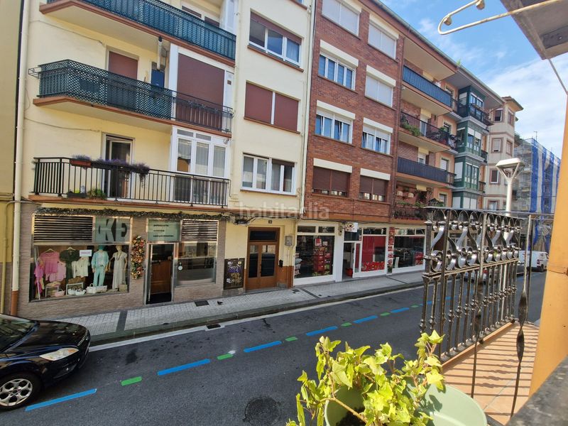 Foto 3e036657-272b-45cb-a448-69ef45b9b918. Piso se vende piso en Palmera - Dumboa - Arbes Irun