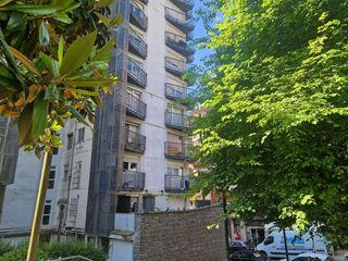 Flat  Azkuene. Piso en venta en calle azkuene
