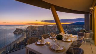 Àtic a Playa Poniente. Áticos de lujo en benidorm con inolvidables vistas al mar y a la
