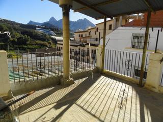Casa a Bolulla. Gran casa rural en bolulla de 550 metros en el centro del pueblo