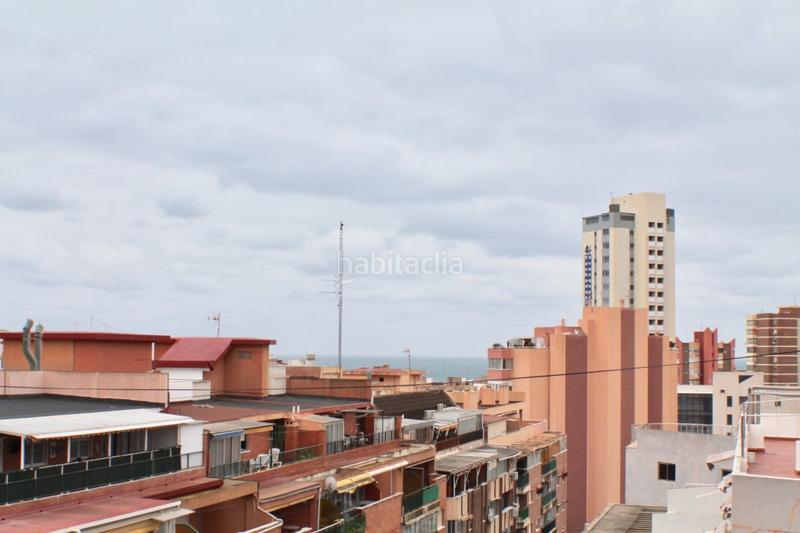 Foto 589d8521-0cda-4006-b8ca-4a29745cc113. Ático espectacular atico en jaime i de 4 habitacion gran terraza y garaje opcional en Benidorm