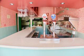 Business premise in Levante Alto. Estupendo  local bar con terraza al lado de la avda. europa