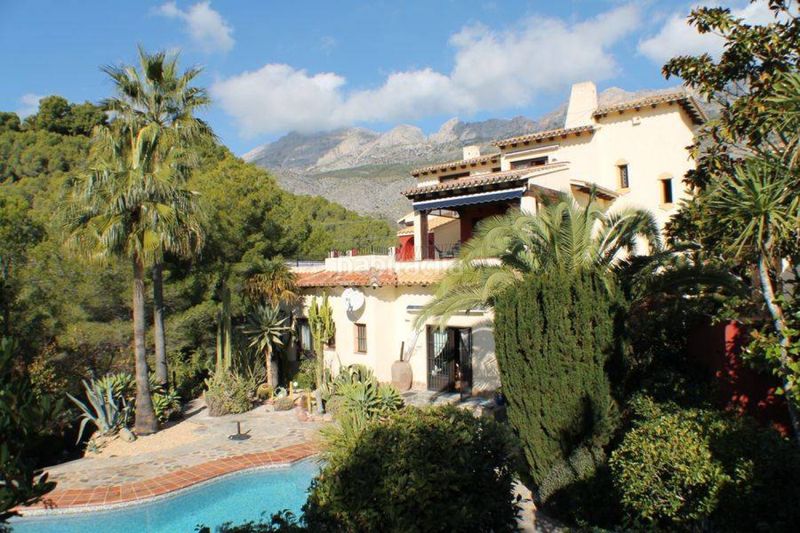 Foto 47a4c3dd-0b3a-40ef-86c1-ca870b814322. Xalet amb aparcament piscina a Altea la vella Altea