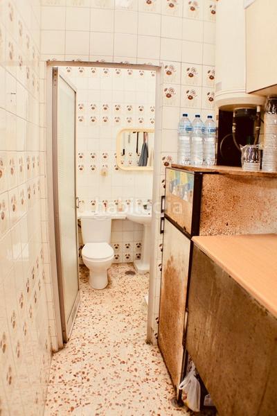 Foto 8362da57-dc4b-4a74-ad0e-84e9a68baf2b. Local commercial dans Colonia Madrid Benidorm